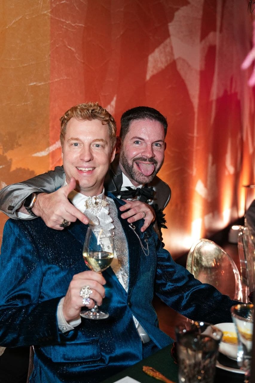 Guests celebrating at luxury Dallas wedding reception